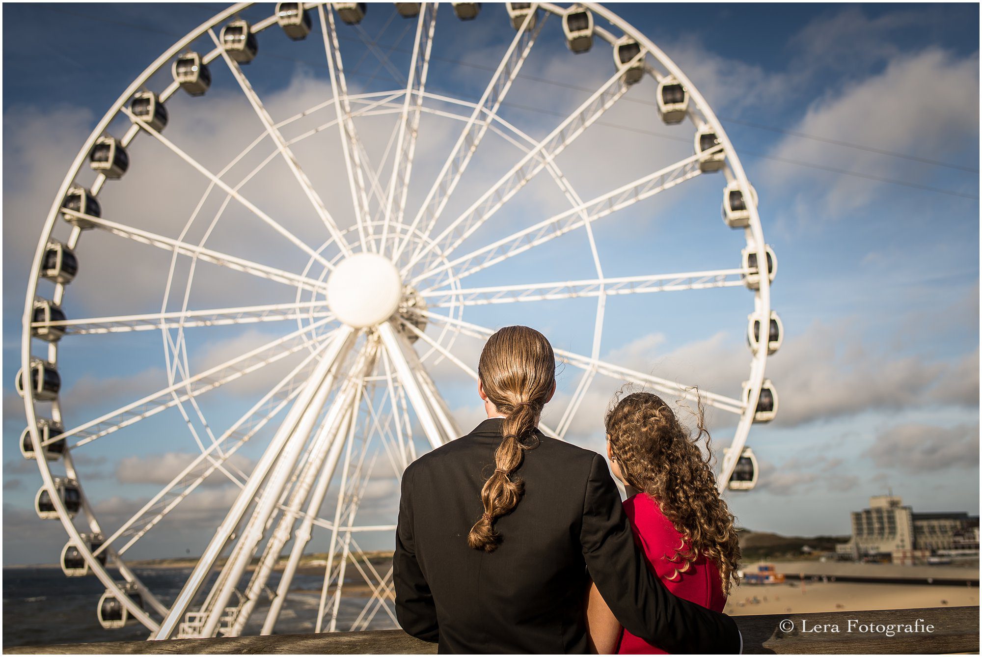 huwelijksaanzoek op het strand van scheveningen
